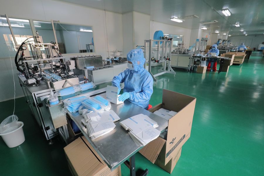 Xinyang Yihe Non-Woven Co., Ltd. производственная линия производителя